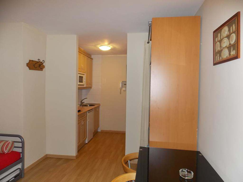 Apartamentos Fidalgo Sandiniés Quarto foto