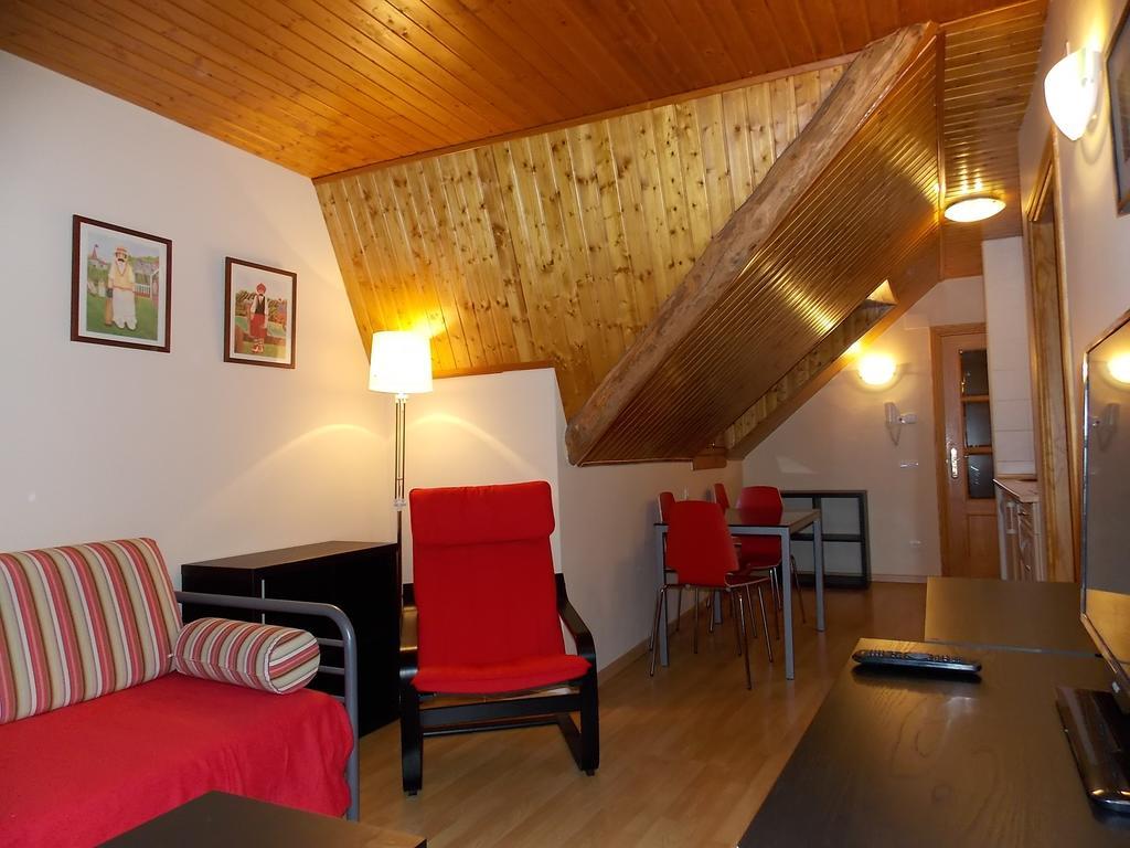 Apartamentos Fidalgo Sandiniés Quarto foto